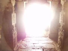 The light of Vishnu descends...